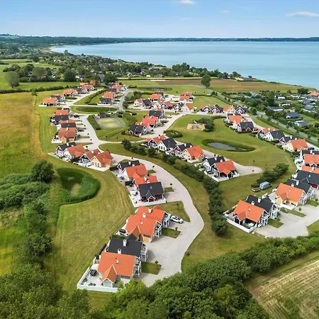 Fy395-brenderup-fyn-strandgardsvej-41 * Bro (Funen)